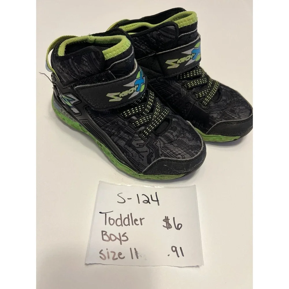 Size 11‎ toddler boys shoes (s-124)